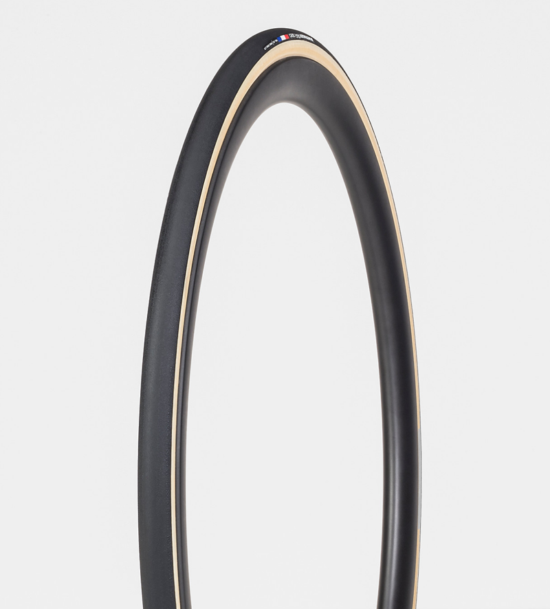 Bontrager R4 320 Handmade Clincher Road Tyre